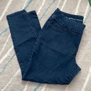 W62 (Dress Barn) jeggings